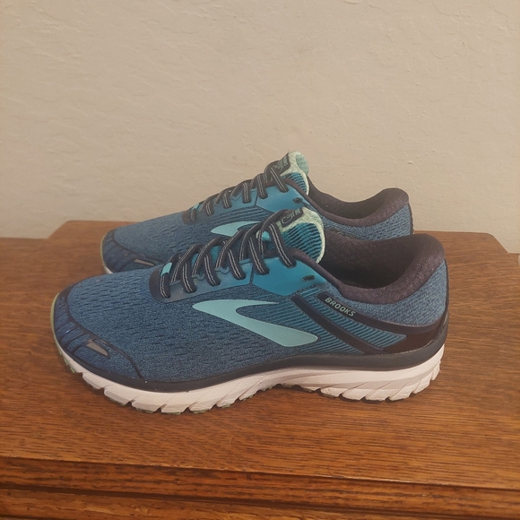 Brooks Adrenaline GTS 18 Athletic Running Shoes Women's Size 8 Extra Wide 2E - Picture 1 of 7